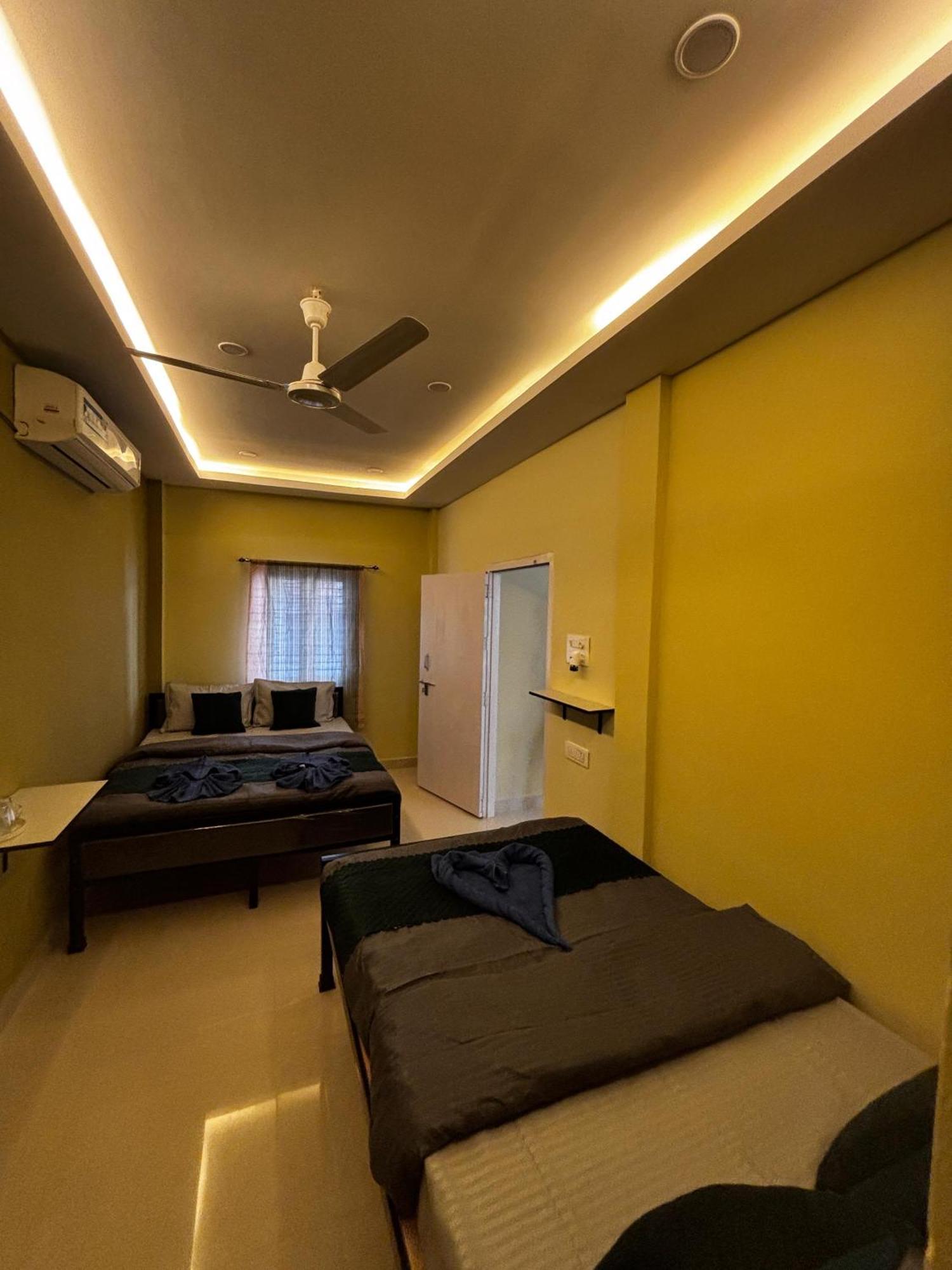 The Gulmohar Inn Guwahati Eksteriør billede