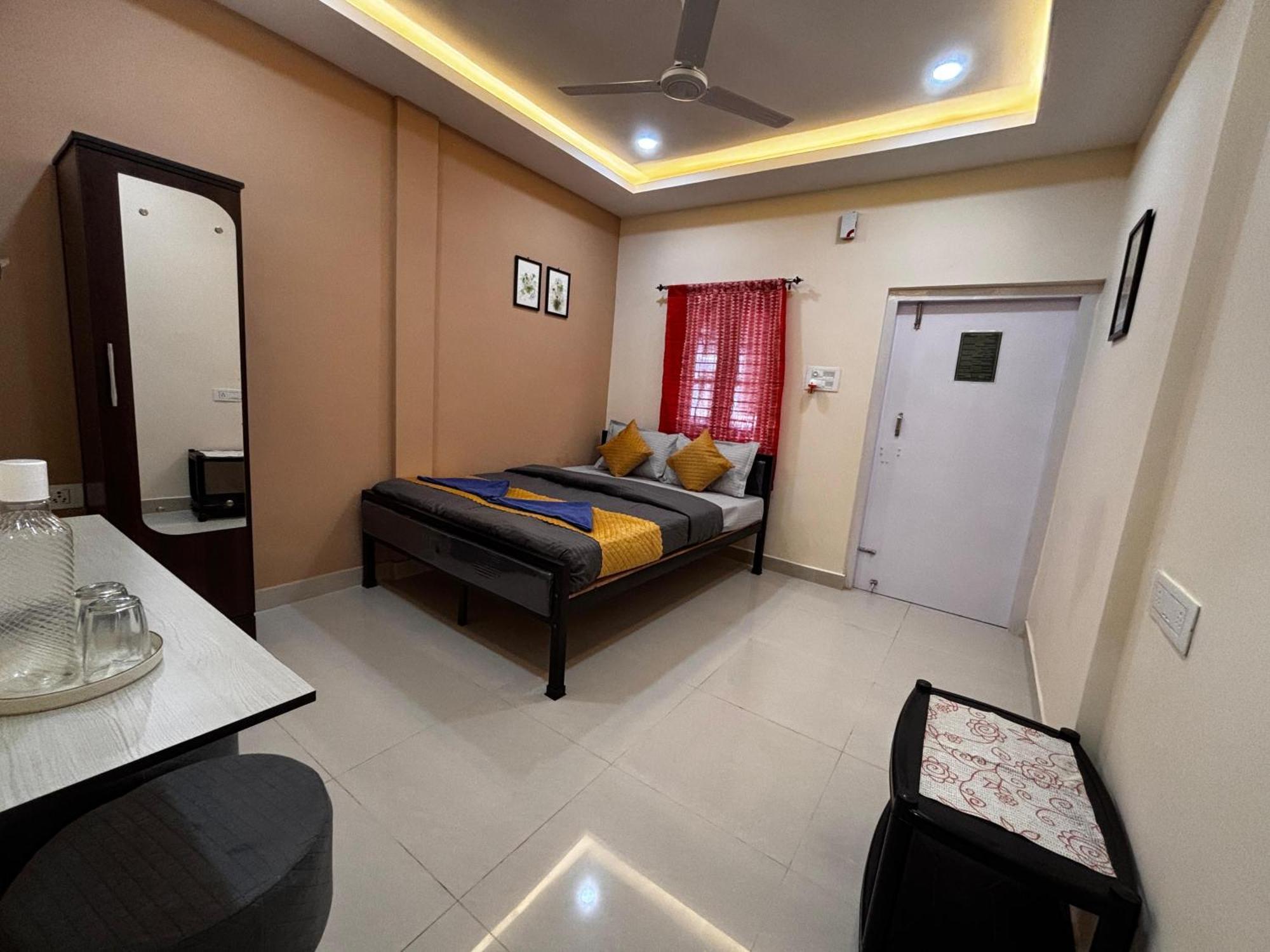 The Gulmohar Inn Guwahati Eksteriør billede