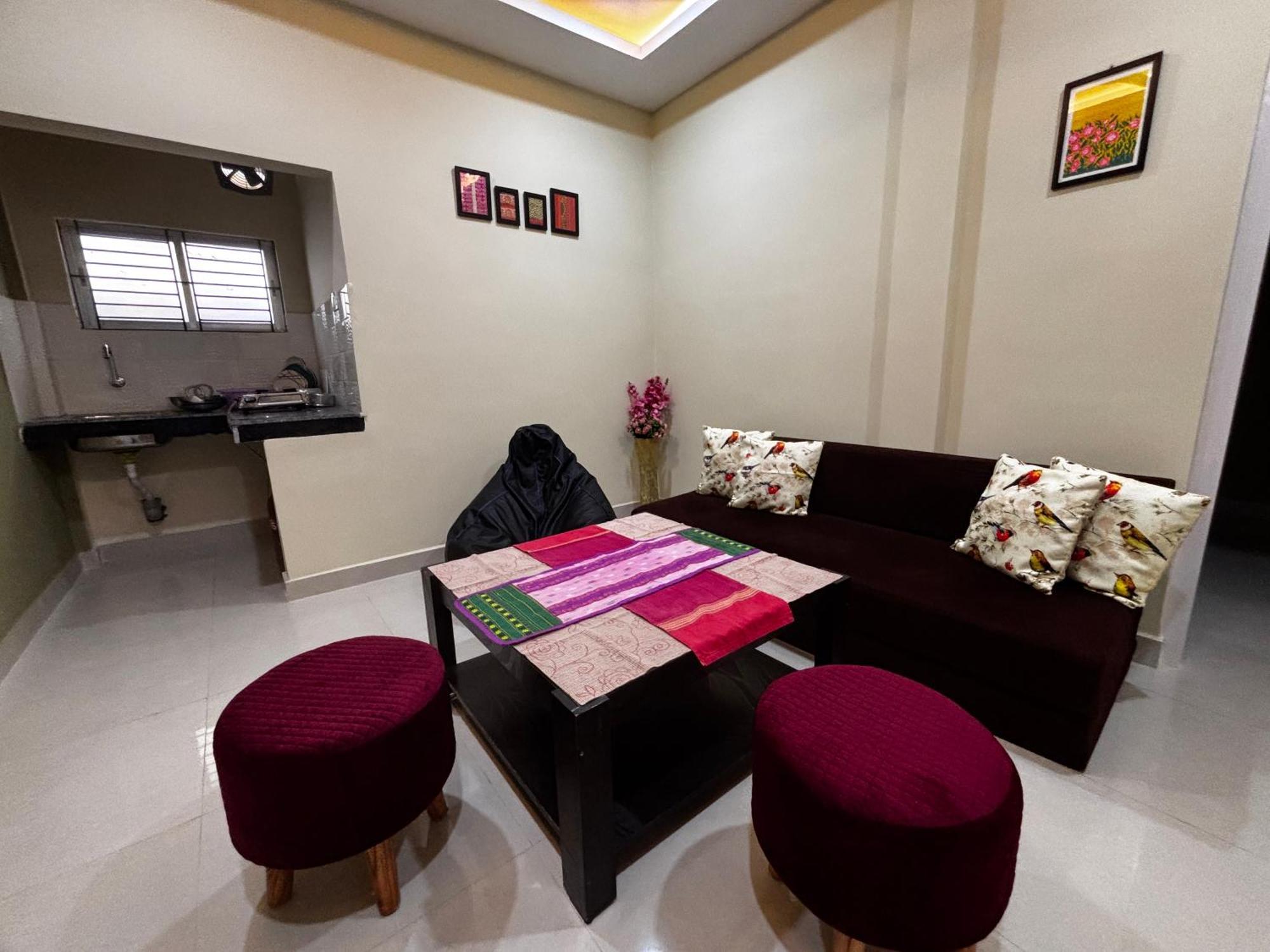 The Gulmohar Inn Guwahati Eksteriør billede